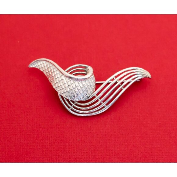 Vintage Abstract Curves Avant Garde Brooch - F25 - Picture 1 of 2